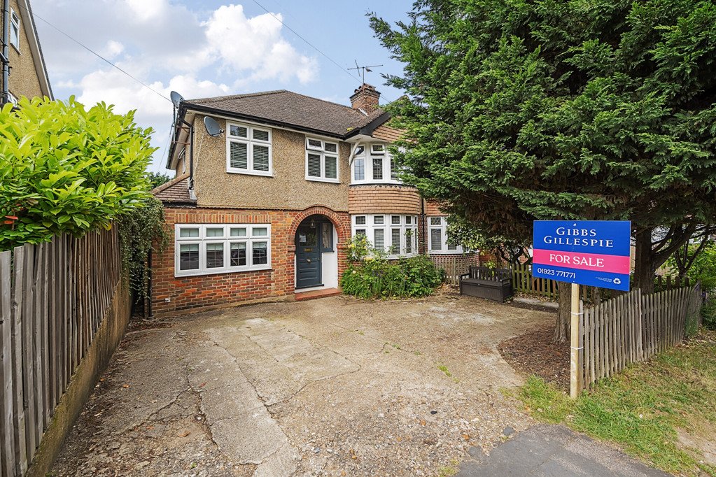 5 bedroom House for sale in Baldwins Lane, Croxley Green, Rickmansworth