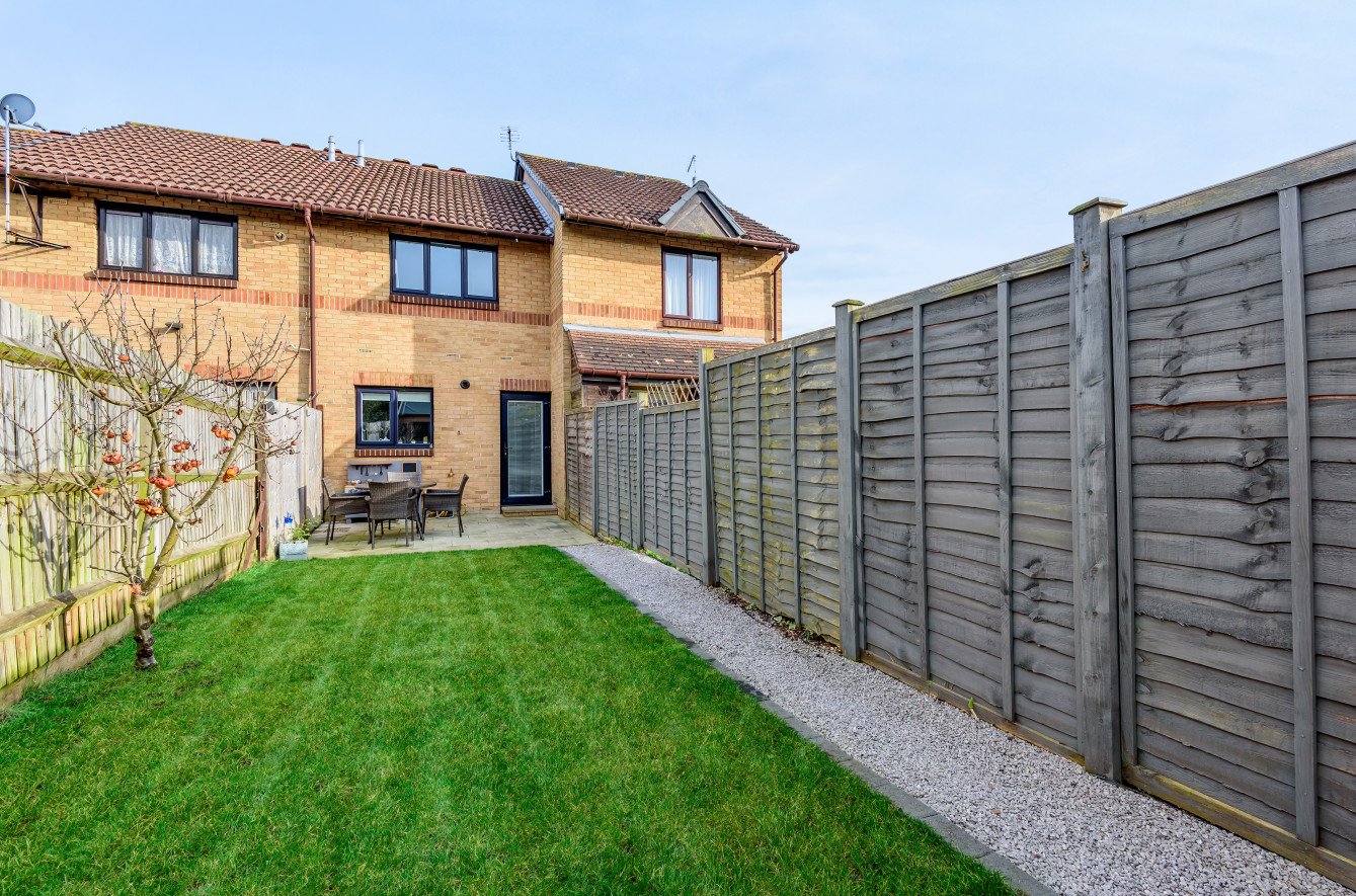 2 bedroom House for sale in Greystoke Drive, Ruislip, Middlesex, HA4