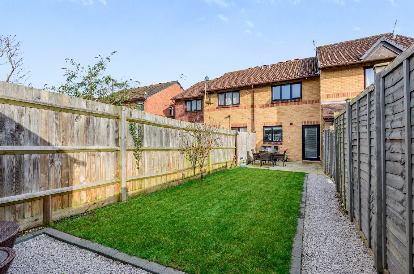 2 bedroom House for sale in Greystoke Drive, Ruislip, Middlesex, HA4